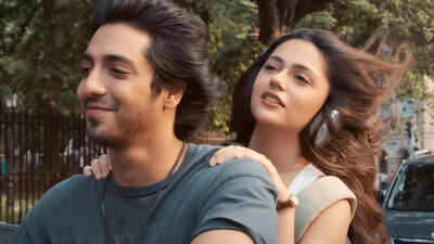 ‘Saiyaara’ Box Office collection day 13: Ahaan Panday-Aneet Padda’s romantic drama directed by Mohit Suri mints Rs 7 crore on second Wednesday; inches closer to Rs 275 crore mark in India
