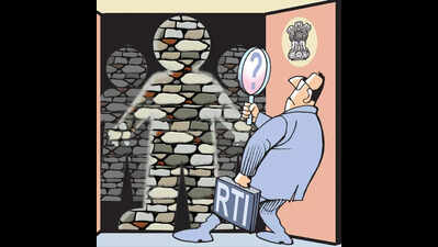 SCI commissioner directs officials to provide RTI info on time