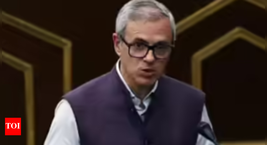 Omar Abdullah set to loosen media iron fist in new policy
