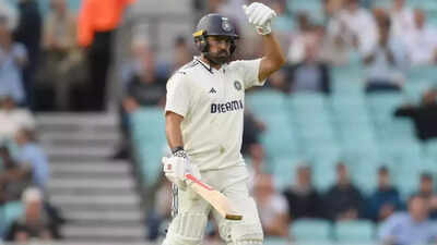 IND vs ENG 5th Test: Karun Nair earns plaudits for sportsmanship, stops for injured Chris Woakes
