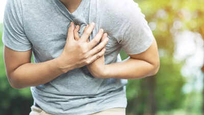 Not all chest pain means a heart attack: It could be angina; understanding its signs, causes, and key difference