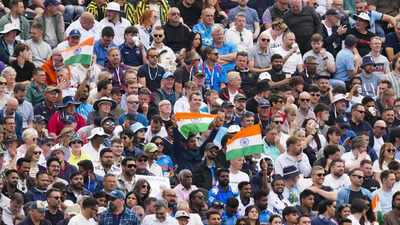Lancashire explain why they removed fan wearing Pakistan jersey at Old Trafford - it wasn't due to his T-shirt