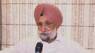 'Gangster’s paradise': Congress MP Sukhjinder Singh Randhawa alleges death threat to son by jailed gangster Jaggu Bhagwanpuria; slams AAP over Punjab law & order breakdown