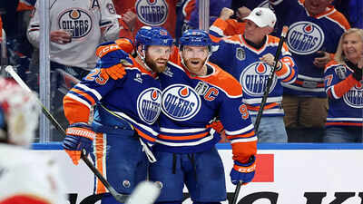 Connor McDavid turns water baby as wife Lauren shares candid poolside snap ahead of Leon Draisaitl and Celeste Desjardins’ wedding