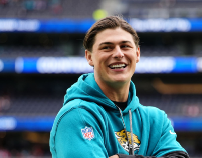 Who is Louis Rees-Zammit? Winger in Rugby and Wide Receiver in NFL