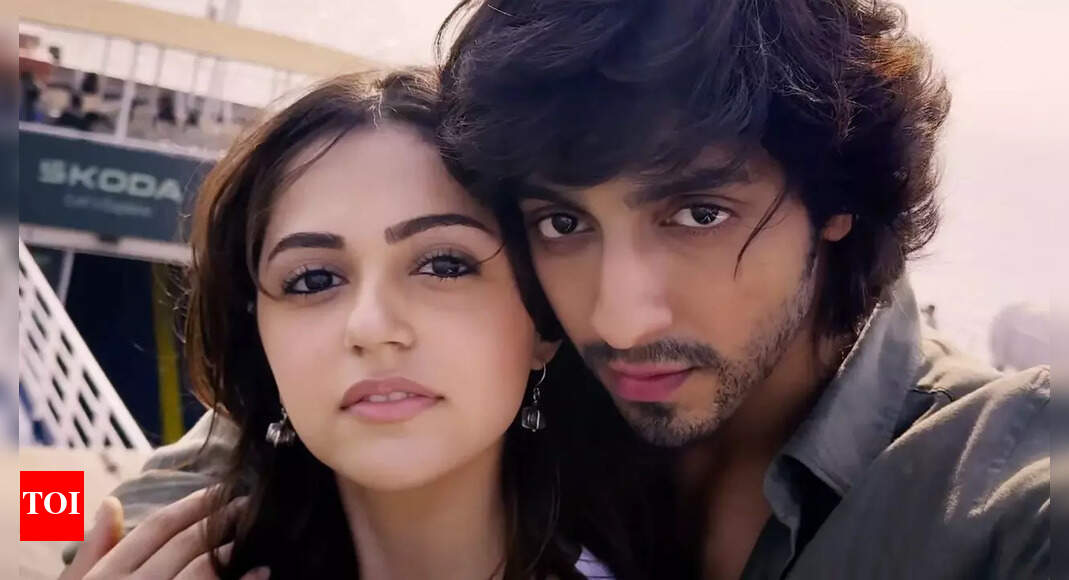 ‘Saiyaara’ Box Office day 15: Ahaan Panday-Aneet Padda’s film maintains hold; mints over Rs 4 cr