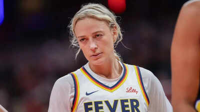 Sophie Cunningham sends strong reaction after someone threw green s*x toy again on WNBA court