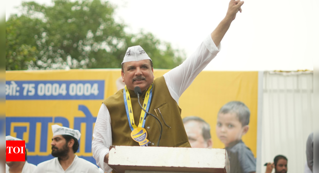 'Not a single school will be allowed to shut': AAP protests in Lucknow over govt school closures; demands policy rollback