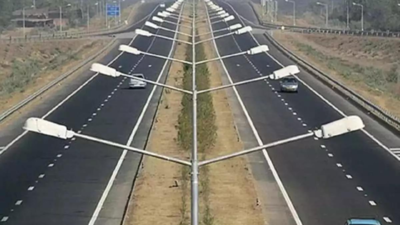 For uninsured vehicles, road minister moots steep hike in penalties