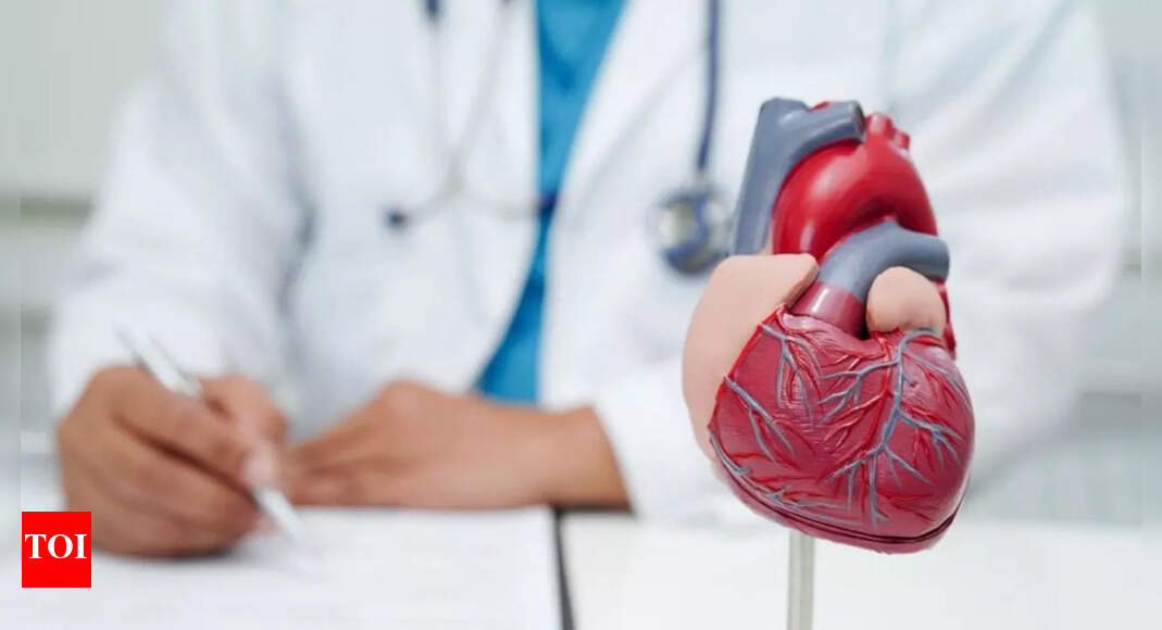 Most US adults have hearts older than their actual age; 7 simple habits to keep the heart younger |