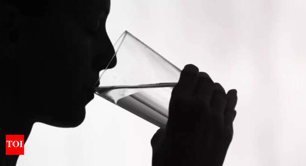 Is alkaline water better than regular water? Understanding how it works in the body