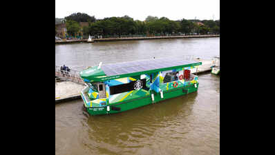 4 maritime veterans hope to make solar-electric catamaran feasible