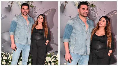 Arbaaz Khan is all smiles as pregnant wife Sshura Khan shows off her baby bump at his birthday celebrations with sister Arpita Khan Sharma- Pic
