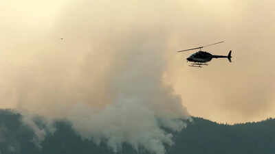  Thick smoke chokes Midwest, Northeast US; air alerts widen