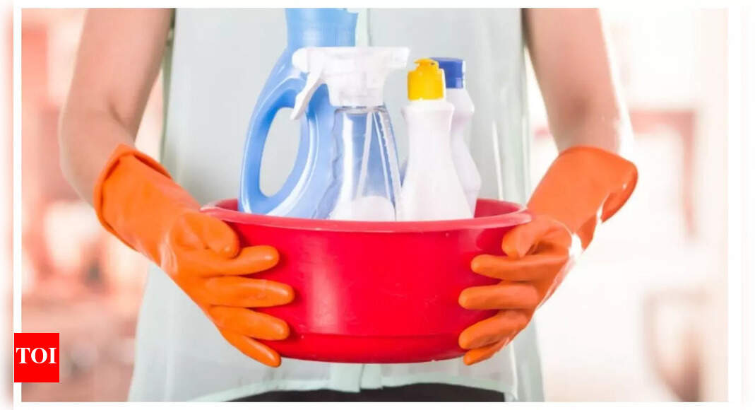 8 everyday toxins that need to be ditched NOW at home, according to a stomach doctor – Times of India