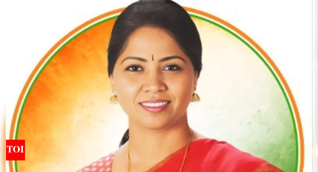 Congress MP R Sudha's chain snatched in Delhi during morning walk