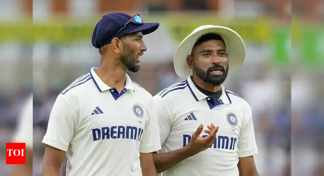IND vs ENG Live Score, 5th Test Match Day 5: Rain threat looms as England chase 35 runs and India hunt 4 wickets  – The Times of India