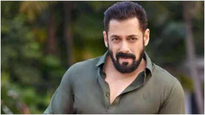 Salman Khan in plans to star in a period thriller directed by Mahesh Narayanan - report