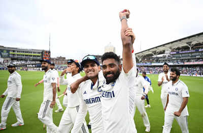 IND vs ENG: 'Sab sikhaana padta hai bowling ko chhod ke': Arshdeep Singh trolls Mohammed Siraj