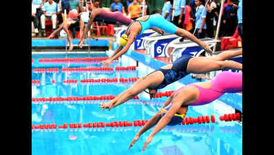 International gold medal for Vashi swimmer