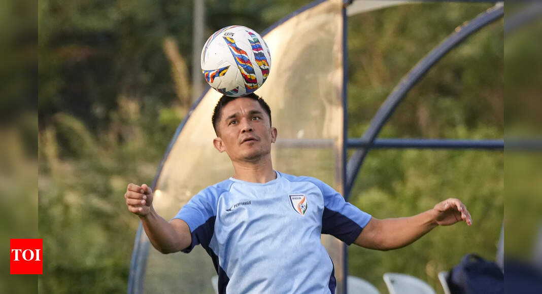 Salaries of Bengaluru players, including Chhetri, suspended; club issues statement