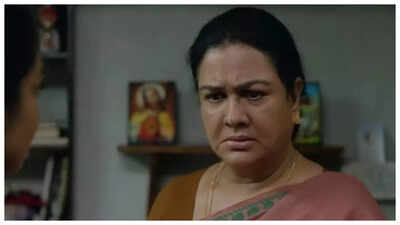 Urvashi questions 'Aadujeevitham' National awards snub: ‘We all know it’s because of 'Empuraan’ - Read more
