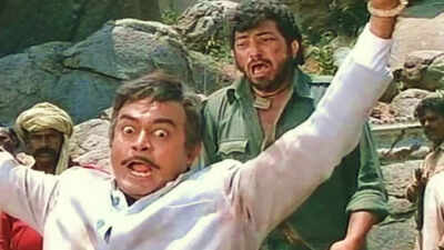 Farhan Akhtar reveals Javed Akhtar and Salim Khan changed the original ending of Sholay due to Emergency: ‘Thakur crushed Gabbar with his own feet’