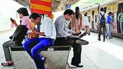 Laptop on lap, phone in pocket? Study flags risk to sperm count