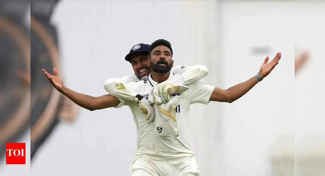 WATCH: 'Bande in taange jama di goron ki' – Ex-India cricketer on Siraj 