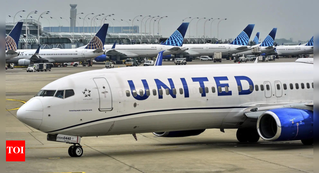System outage: United Airlines grounds flights at US airports; hundreds of flights affected