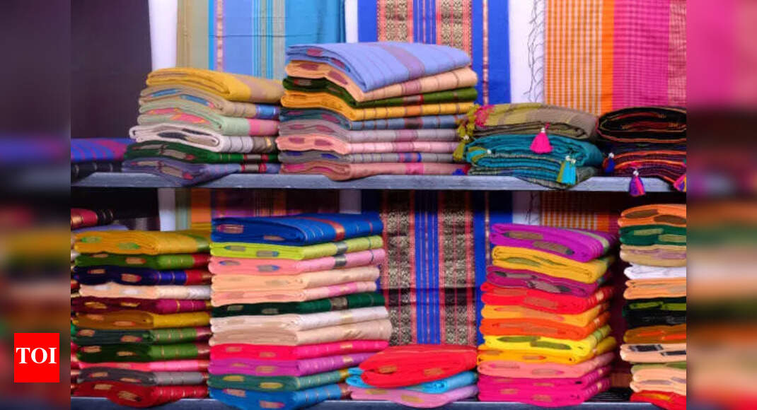 National Handloom Day 2025: 10 must-have handloom sarees from across India – Times of India