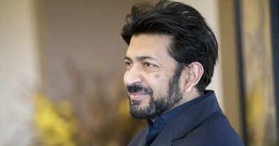 Siddhartha Mukherjee education and career path: The Indian-origin physician from Stanford, Oxford, and Harvard who gave cancer a human story