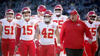 Kansas City, the dynasty part is over": Travis Kelce and Patrick Mahomes  hit with brutal 2025 prediction as Colin Cowherd slams Chiefs dominance |  NFL News - Times of India
