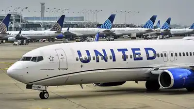 'Not risking my career': United Airlines pilot refuses to fly after passenger smokes weed on plane, fears positive drug test from second-hand marijuana