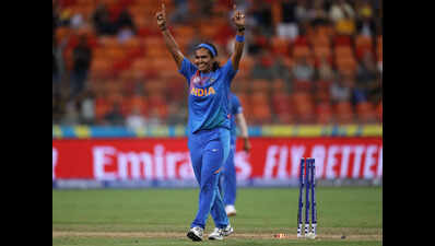 Shikha quits Goa cricket after 19 years, likely to join Baroda
