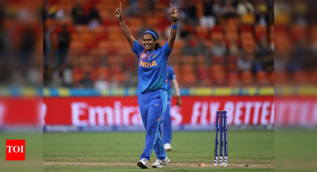 Shikha quits Goa cricket after 19 years, likely to join Baroda