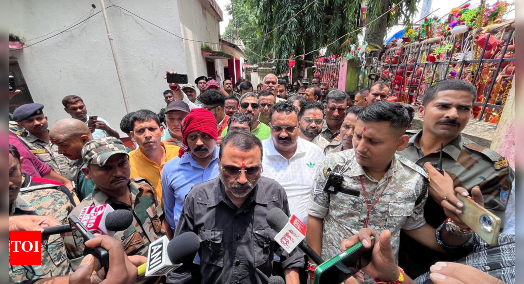 'I'm temple trustee, and son of Deoghar': Nishikant Dubey on 'forcible entry' row; files privilege case against 4 senior officials