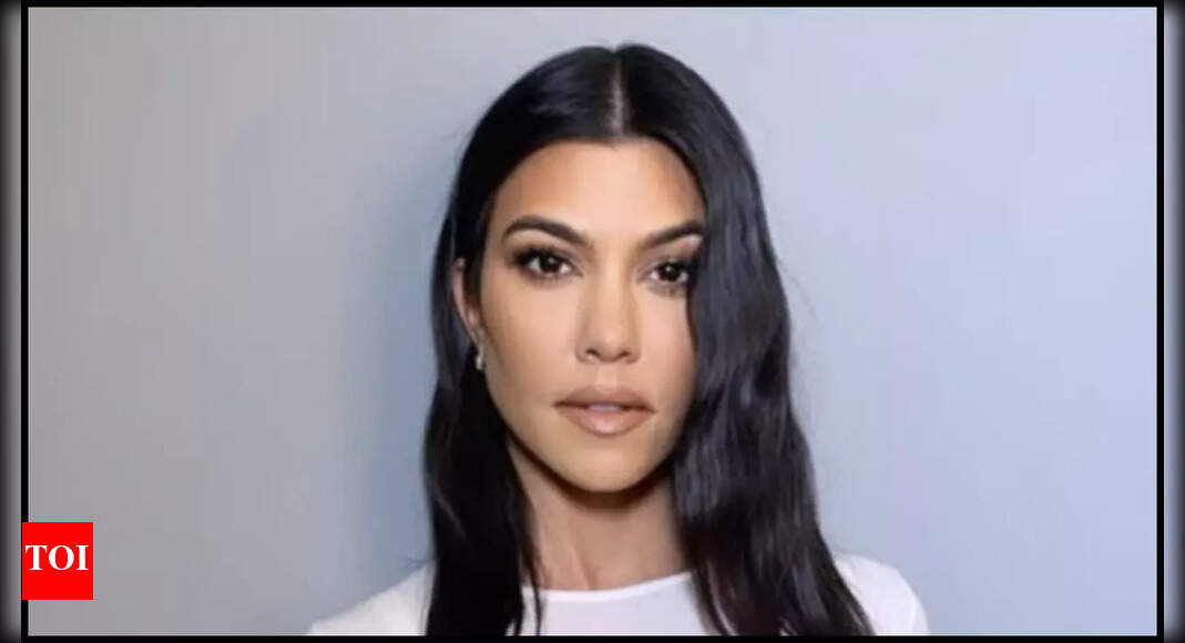 Kourtney Kardashian SHUTS DOWN pregnancy rumours; gives sassy reply to trolls - See inside