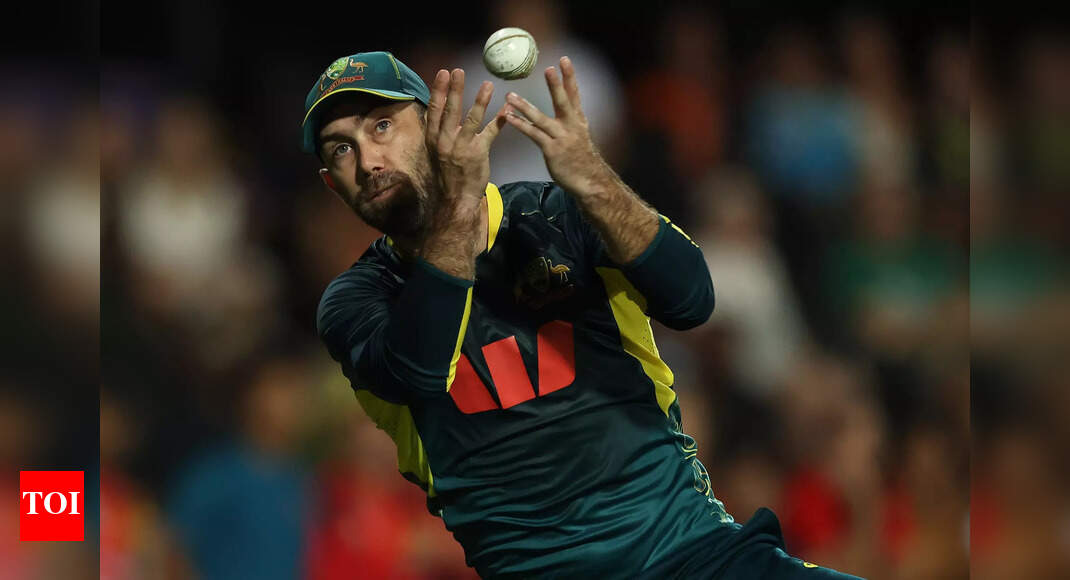 Maxwell’s gravity-defying catch seals Aus win over South Africa - Watch