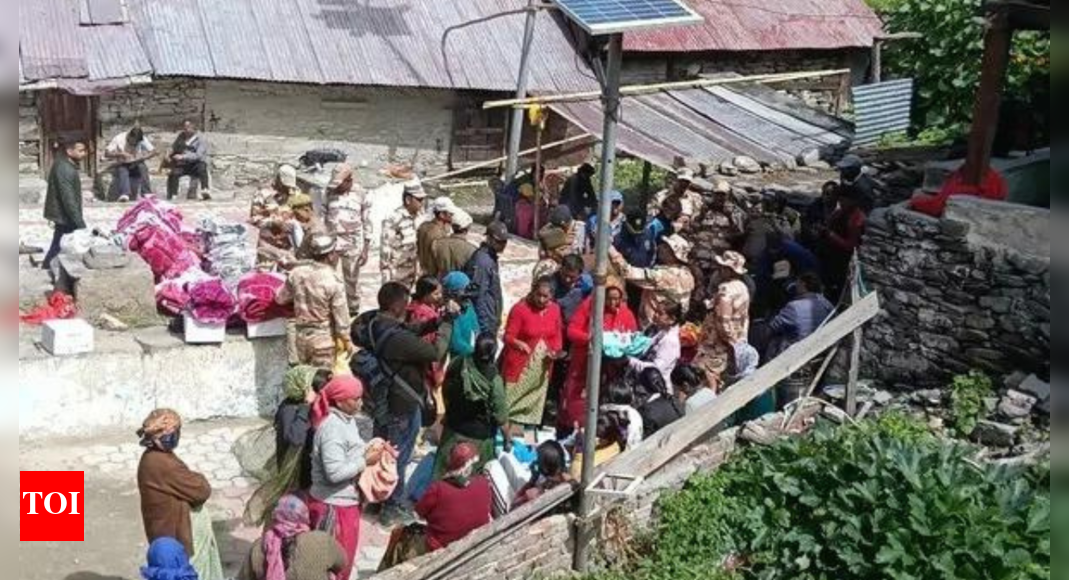 20 people rescued safely at Matli helipad till 11 am on Sunday: Uttarkashi administration