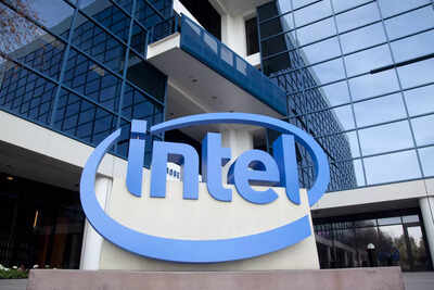 After Donald Trump asks Intel CEO to resign, former directors call for a new company; say: Only a dramatic...