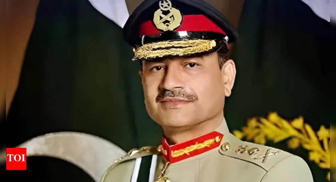 'Nuclear sabre-rattling Pakistan's trade': India slams Asim Munir's remarks; regrets comments made from US