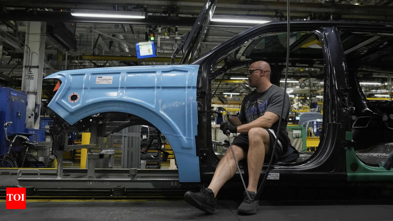 What is the Ford Kentucky camera Genghis Ford Kentucky Plant Tour