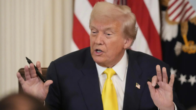 Trump orders federal takeover of Washington DC after declaring emergency