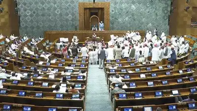 Lok Sabha approves updated I-T bill, to ease compliance burden