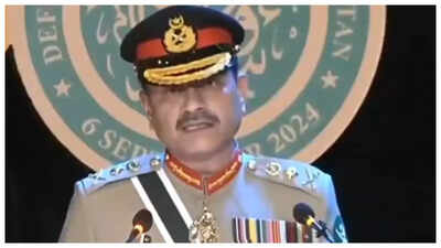Pak raps India for 'twisting' Asim Munir's remark