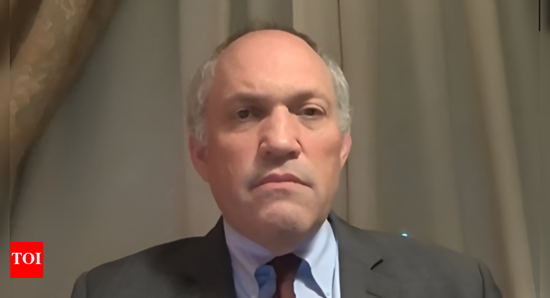 'Osama in a suit': Ex-US official slams Asim Munir; calls Trump's India stance 'wrong'
