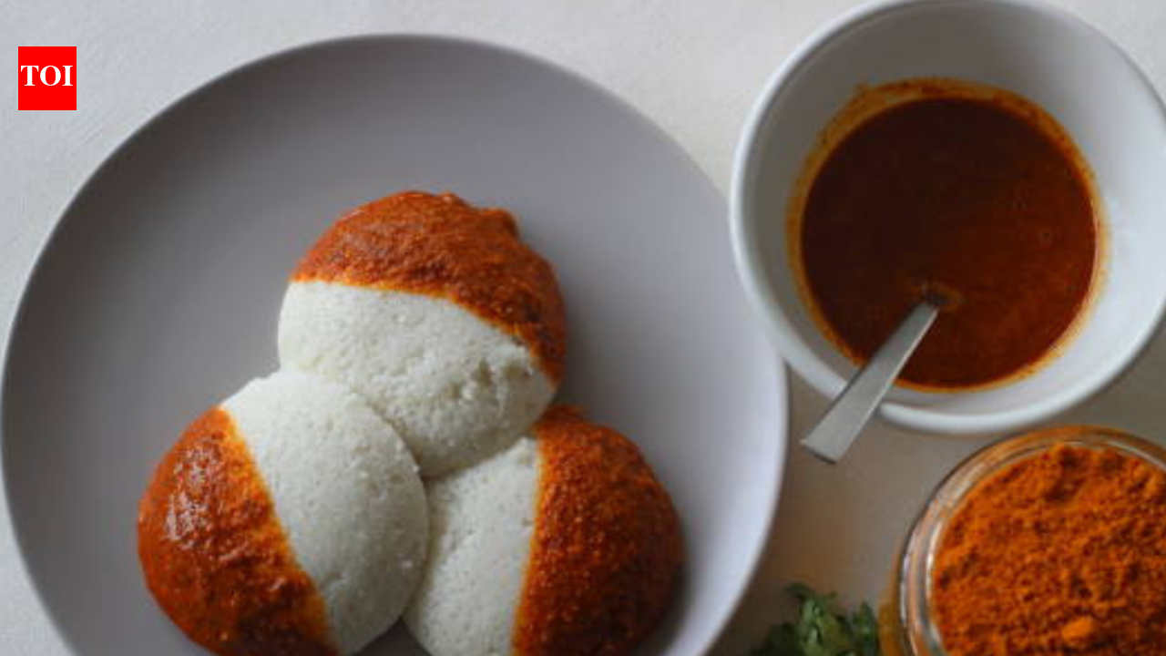 4 instant podis to sprinkle on rice, idli, or sabzi