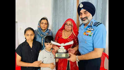 IAF chief meets family of Op Sindoor martyr