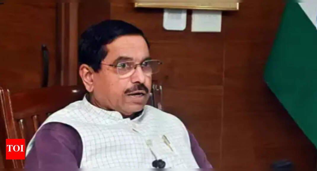 Not vote, but 'attention chori': BJP's Prahlad Joshi